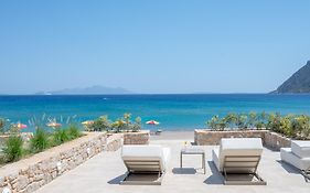 Nalu Luxury Suites Adults Only